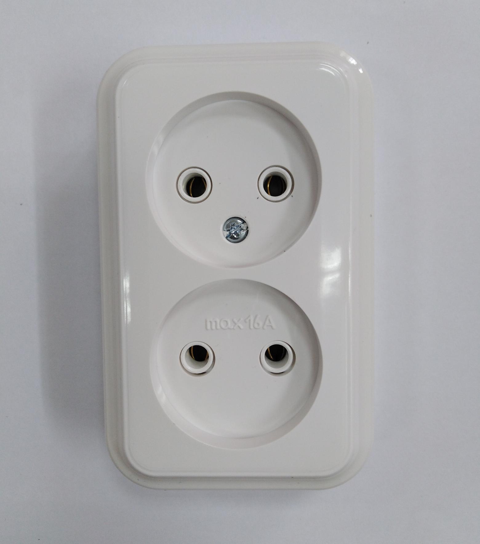 Розетка штепсельная BYLECTRICA, двухместная для скрытой установки 16 А 250 V, пралеска 260
